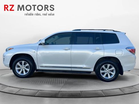 Used 2013 Toyota Highlander Hybrid image 2