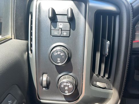 Used 2017 Chevrolet Silverado 3500 LTZ AWD/4WD image 24