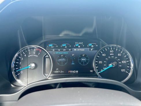 Used 2018 Ford Expedition Max XLT w/ Equipment Group 202A AWD/4WD image 25