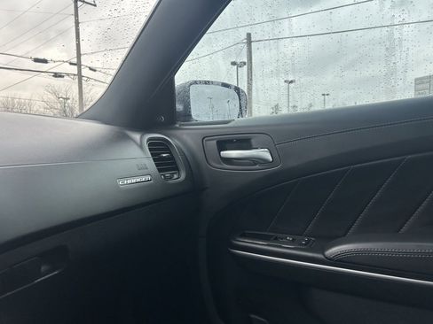 Used 2023 Dodge Charger R/T w/ Plus Group image 23