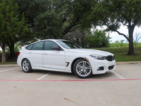 Used 2017 BMW 340i Gran Turismo xDrive AWD/4WD image 1