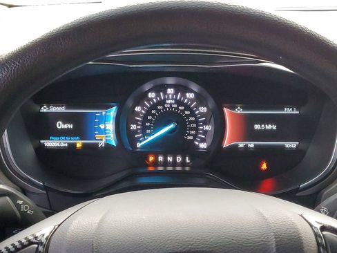 Used 2020 Ford Fusion SE image 12