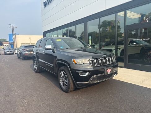 Used 2018 Jeep Grand Cherokee Limited image 1