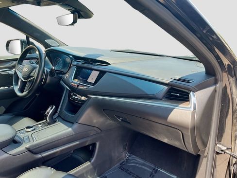 Used 2022 Cadillac XT5 Sportv w/ Platinum Package AWD/4WD image 31