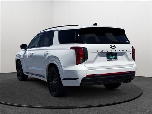 Used 2024 Hyundai Palisade Calligraphy AWD/4WD image 3