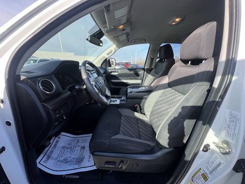 Used 2018 Toyota Tundra SR5 image 4