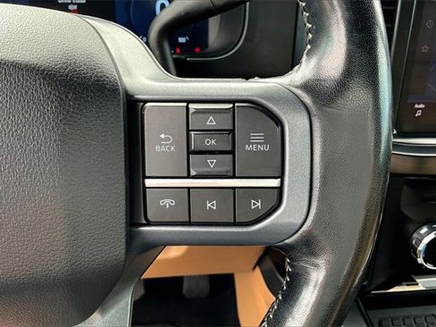 Certified 2024 Ford F250 Lariat w/ Chrome Package image 19