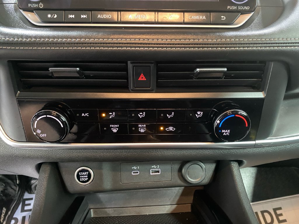 Used 2023 Nissan Rogue S AWD/4WD image 25