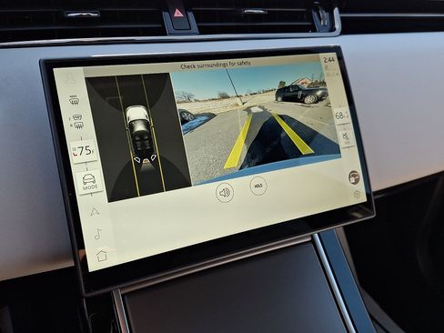 Used 2026 Land Rover Range Rover Evoque S image 19