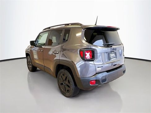 Used 2019 Jeep Renegade Sport image 33