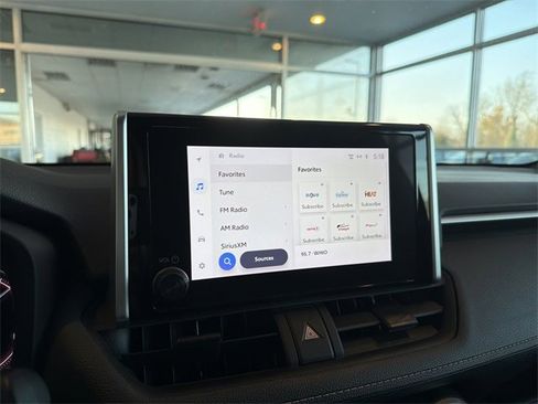 Used 2023 Toyota RAV4 XLE image 23