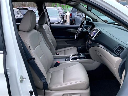 Used 2016 Honda Pilot EX-L image 8