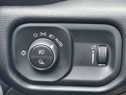 New 2026 RAM 2500 Tradesman w/ Chrome Appearance Group image 12