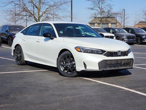 Used 2025 Honda Civic Sport image 2