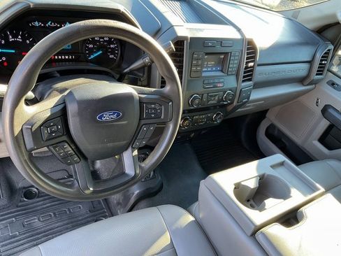 Used 2019 Ford F350 XL w/ XL Value Package image 4