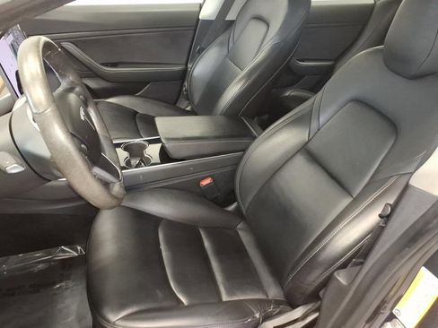 Used 2020 Tesla Model 3 Long Range image 15