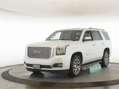 Used 2016 GMC Yukon Denali image 10
