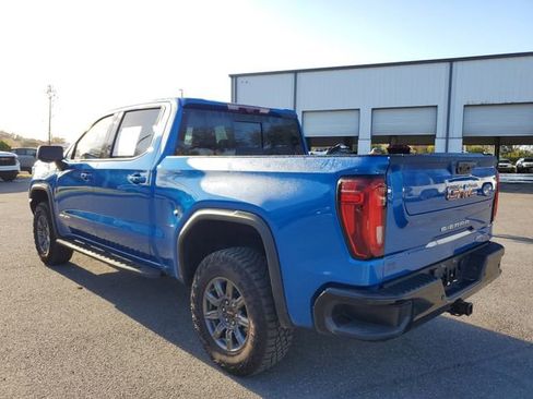 Used 2024 GMC Sierra 1500 AT4X image 3