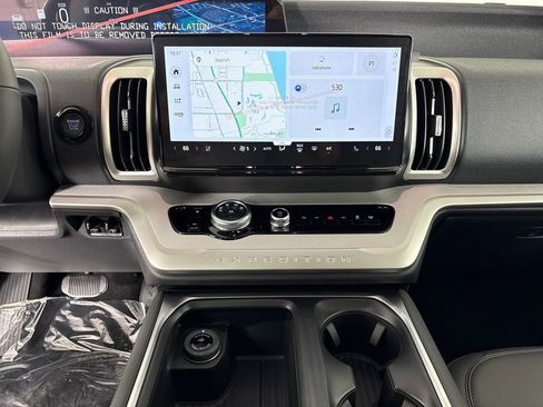 New 2026 Ford Expedition Max Active RWD image 29
