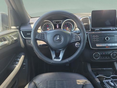 Used 2017 Mercedes-Benz GLE 350 image 9