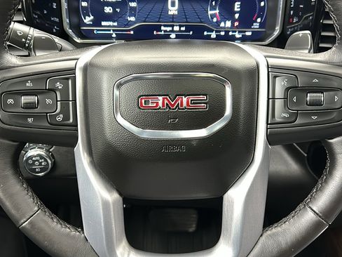 Used 2023 GMC Sierra 1500 SLT image 25