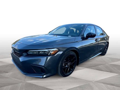 Used 2024 Honda Civic Sport image 4