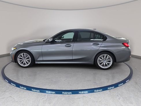 Used 2023 BMW 330i Sedan w/ Convenience Package RWD image 11