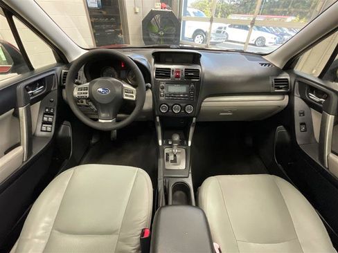 Used 2015 Subaru Forester 2.5i Limited image 19