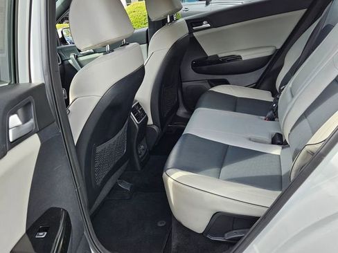 Used 2019 Kia Sportage EX w/ EX Sport Appearance Package image 6