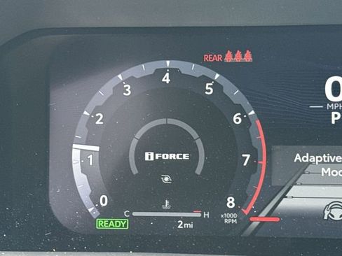 Used 2025 Toyota Tacoma Limited AWD/4WD image 16