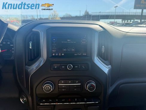 Used 2022 Chevrolet Silverado 1500 W/T w/ WT Value Package image 22