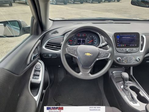 Used 2023 Chevrolet Malibu LT FWD image 8