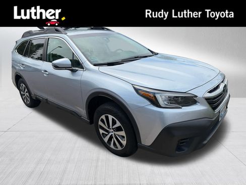 Used 2020 Subaru Outback Premium AWD/4WD image 1