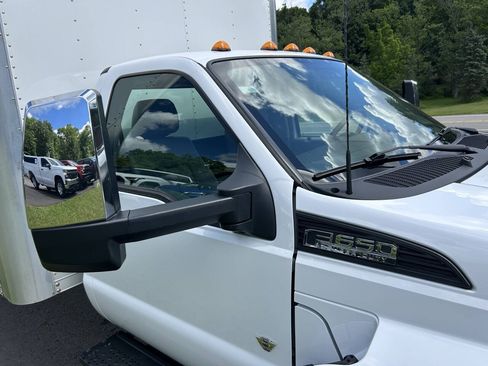 Used 2023 Ford F650 2WD Regular Cab Super Duty image 29