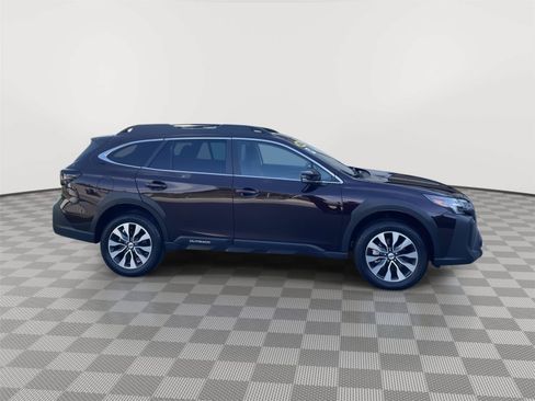 Used 2024 Subaru Outback Limited AWD/4WD image 3