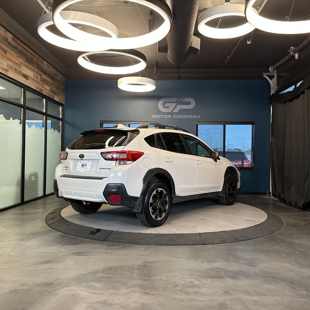 Used 2022 Subaru Crosstrek 2.0i Premium w/ Popular Package #4A AWD/4WD image 3