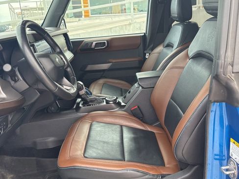 Used 2022 Ford Bronco Outer Banks image 13