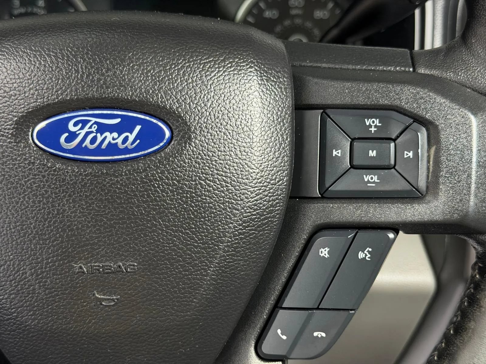 Used 2017 Ford F150 XLT w/ Equipment Group 302A Luxury RWD image 29