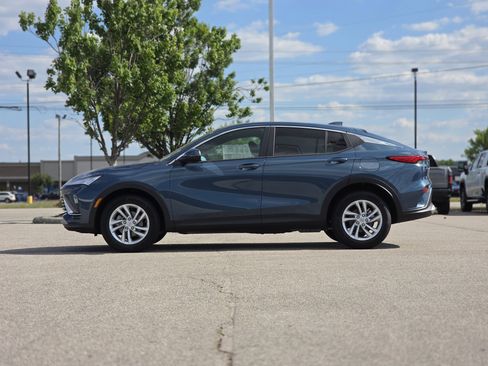 New 2026 Buick Envista Preferred FWD image 4