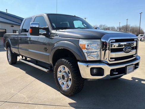 Used 2016 Ford F350 Lariat w/ Lariat Ultimate Package image 32