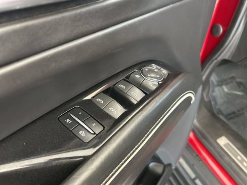 Used 2021 Cadillac Escalade Sport Platinum RWD image 53