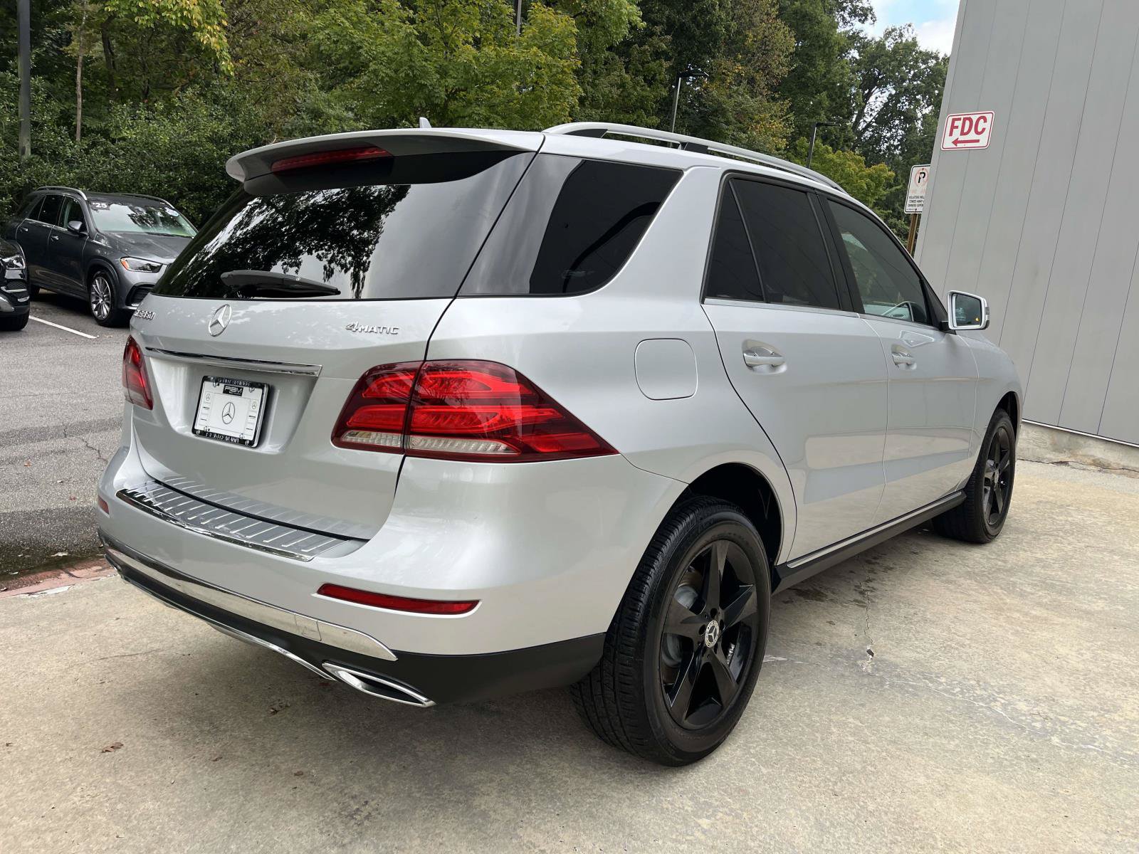 Used 2018 Mercedes-Benz GLE 350 4MATIC image 7