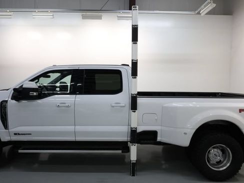 Used 2023 Ford F350 Lariat w/ FX4 Off-Road Package AWD/4WD image 71