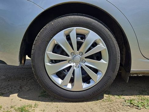 Used 2019 Subaru Impreza 2.0i w/ Eyesight AWD/4WD image 24