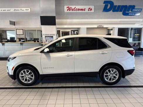 Used 2023 Chevrolet Equinox LT image 6