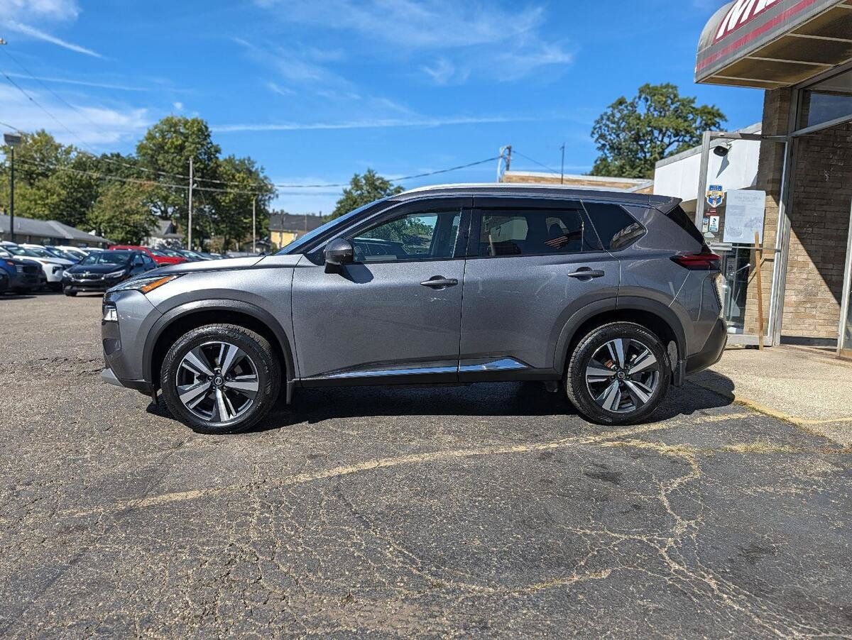 Used 2021 Nissan Rogue SL w/ Premium Package AWD/4WD image 6