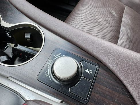 Used 2018 Lexus RX 350L FWD image 25