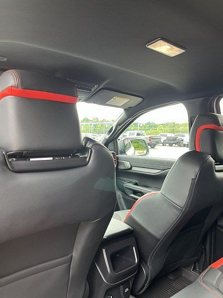 Used 2025 Ford Ranger Raptor AWD/4WD image 18