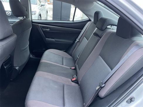 Used 2017 Toyota Corolla LE image 22