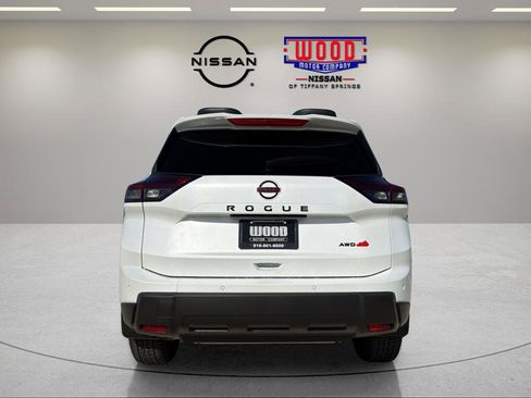 New 2026 Nissan Rogue SV AWD/4WD image 3